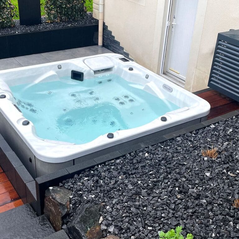 Spas à Aurillac par Catusse Piscines & Spas 20 Spa privilège XL5