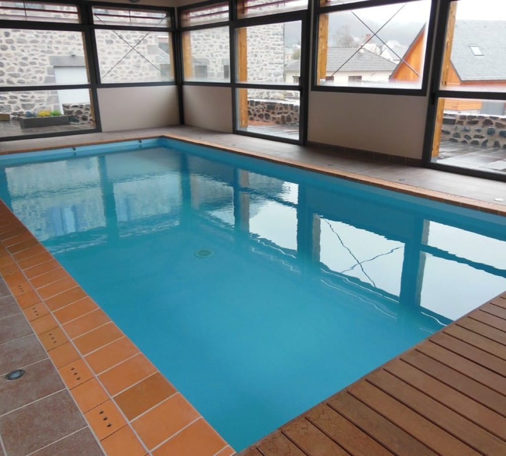Une piscine d’intérieur pour nager en toutes saisons 4 Piscine intérieure