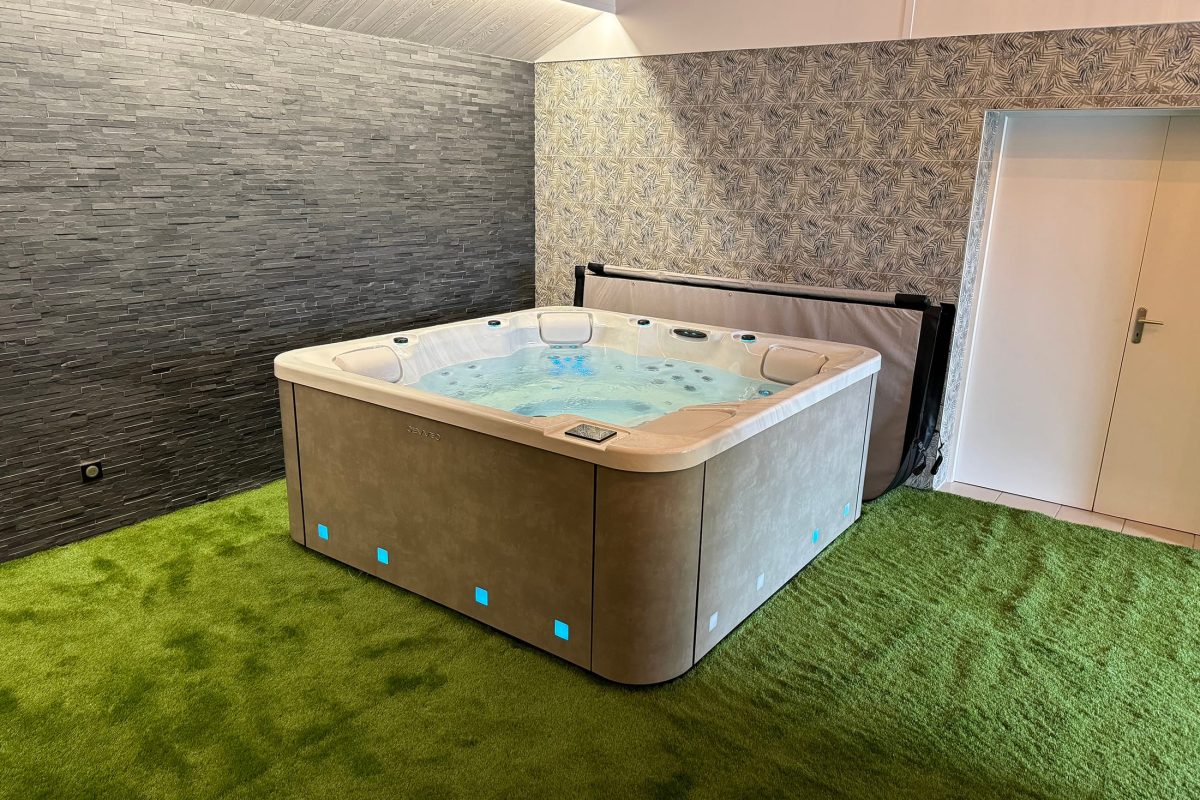 Le spa 6 places : un choix optimal pour se détendre chez soi 3 Spa bien-être et wellness OEWEO